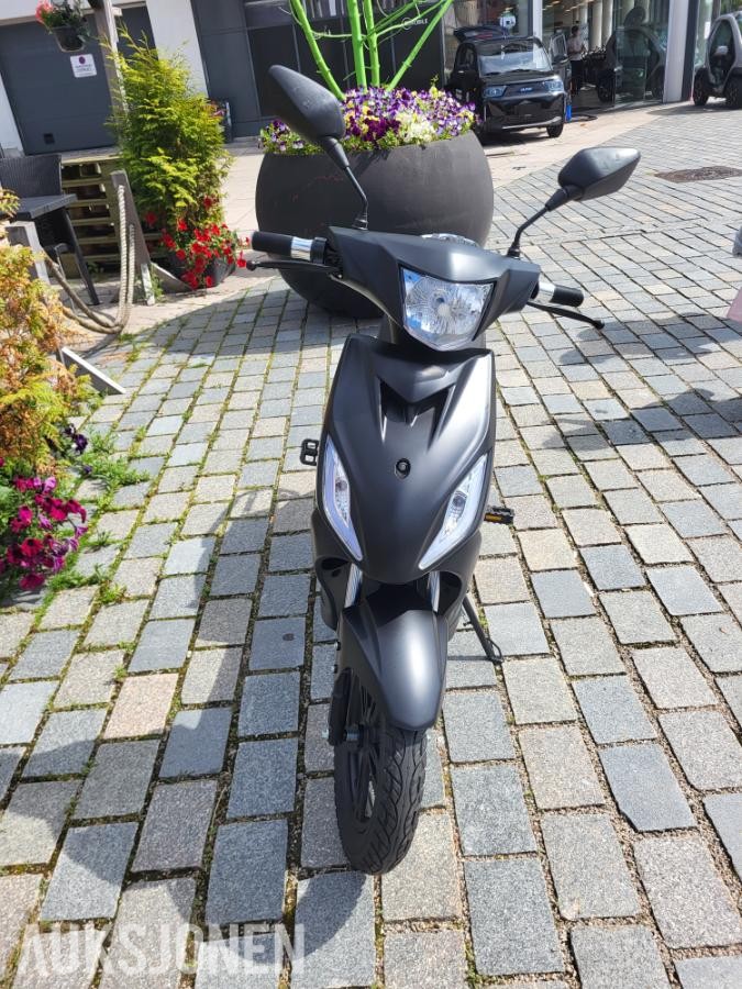 2024 Kudaki Venture Pro elektrisk pedalscooter/elsykkel